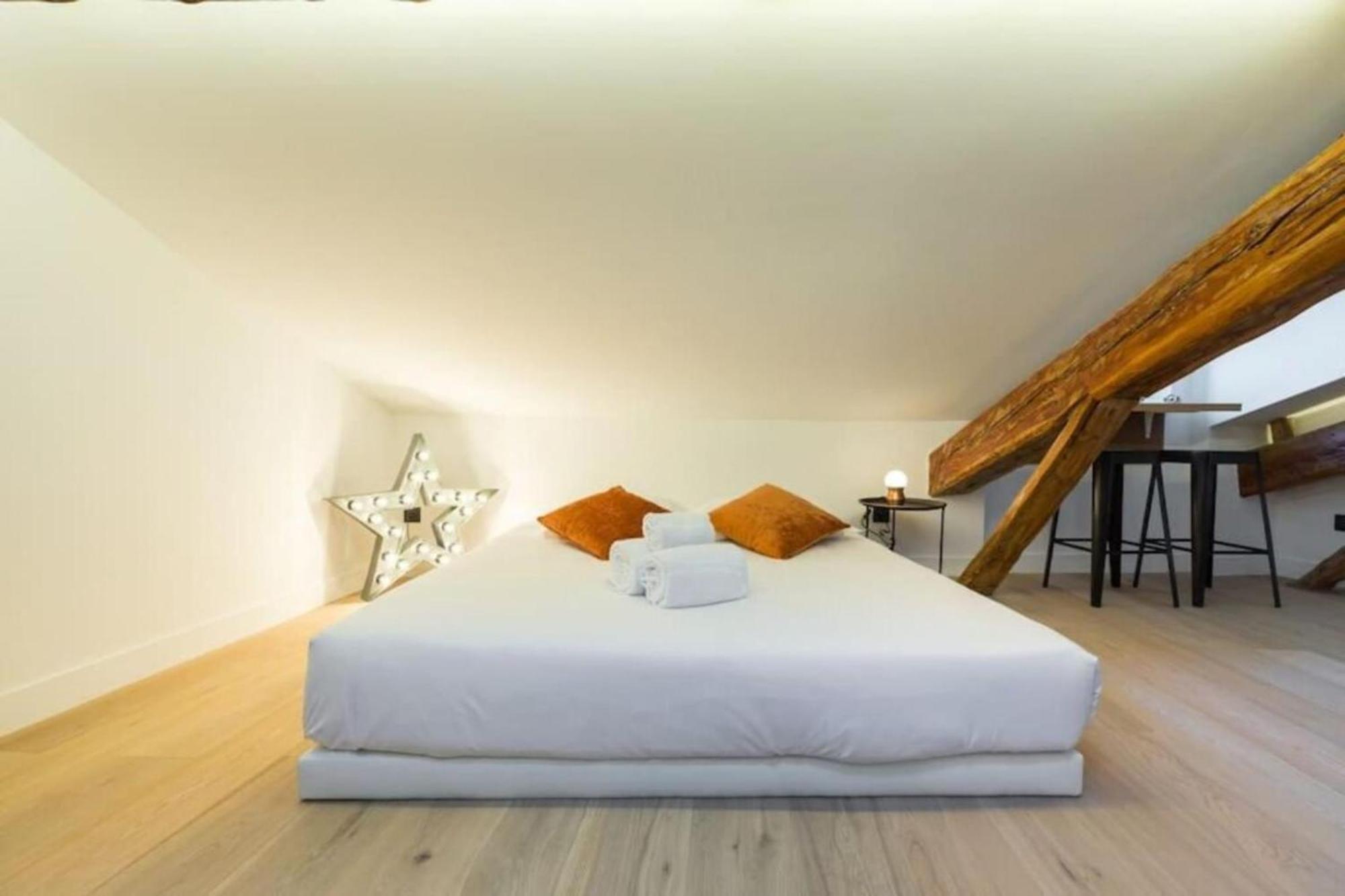Massena 44 - Stunning On Massena Square Apartment Nizza