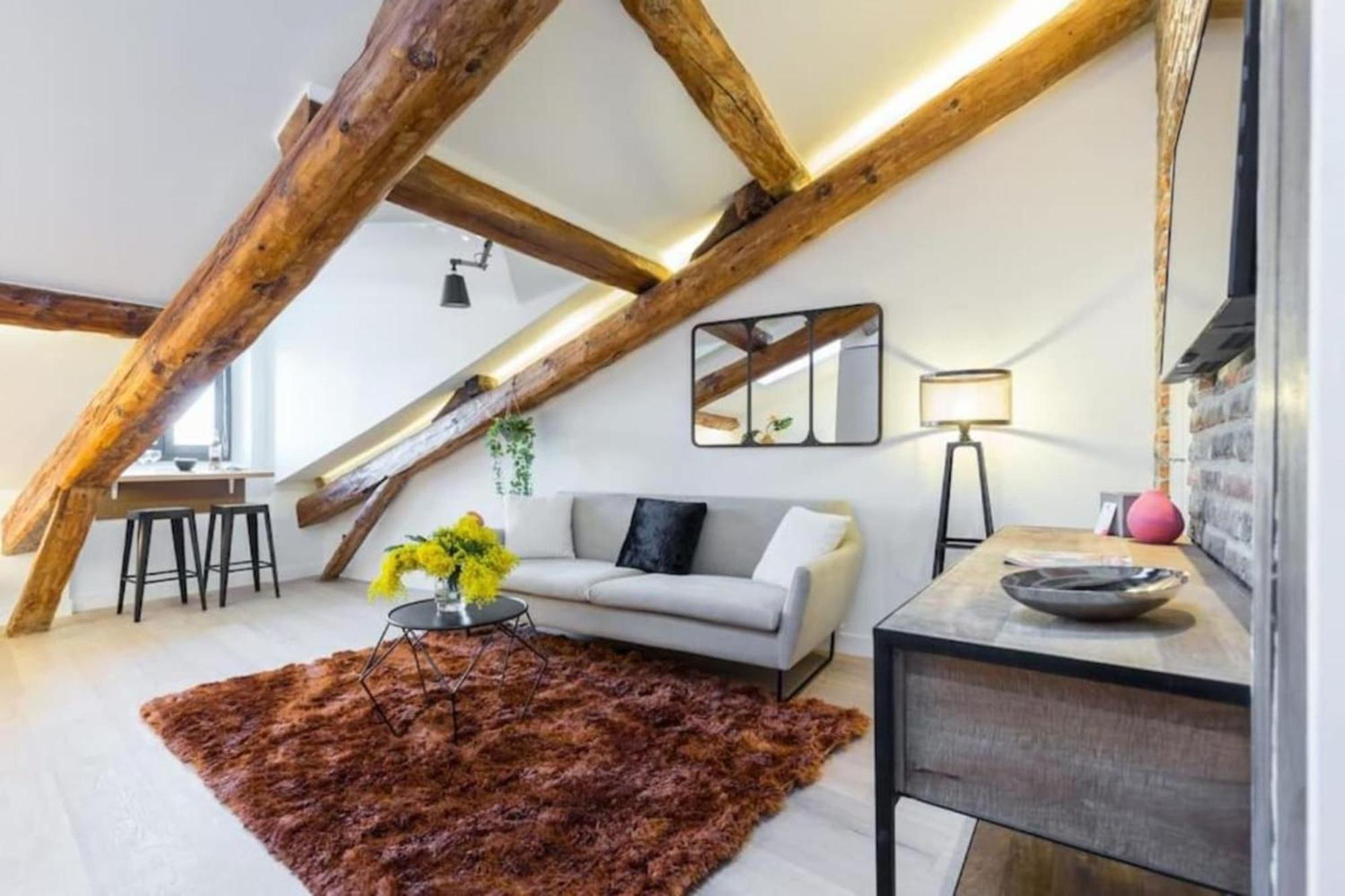 Massena 44 - Stunning On Massena Square Apartment Nizza